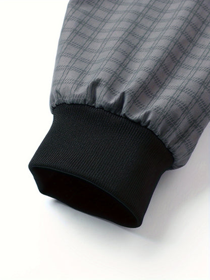 Men's Casual Outdoor Jacket - Spring/Fall Softshell Jacket with Checkered Pattern, Long Sleeves, and Zipper Closure