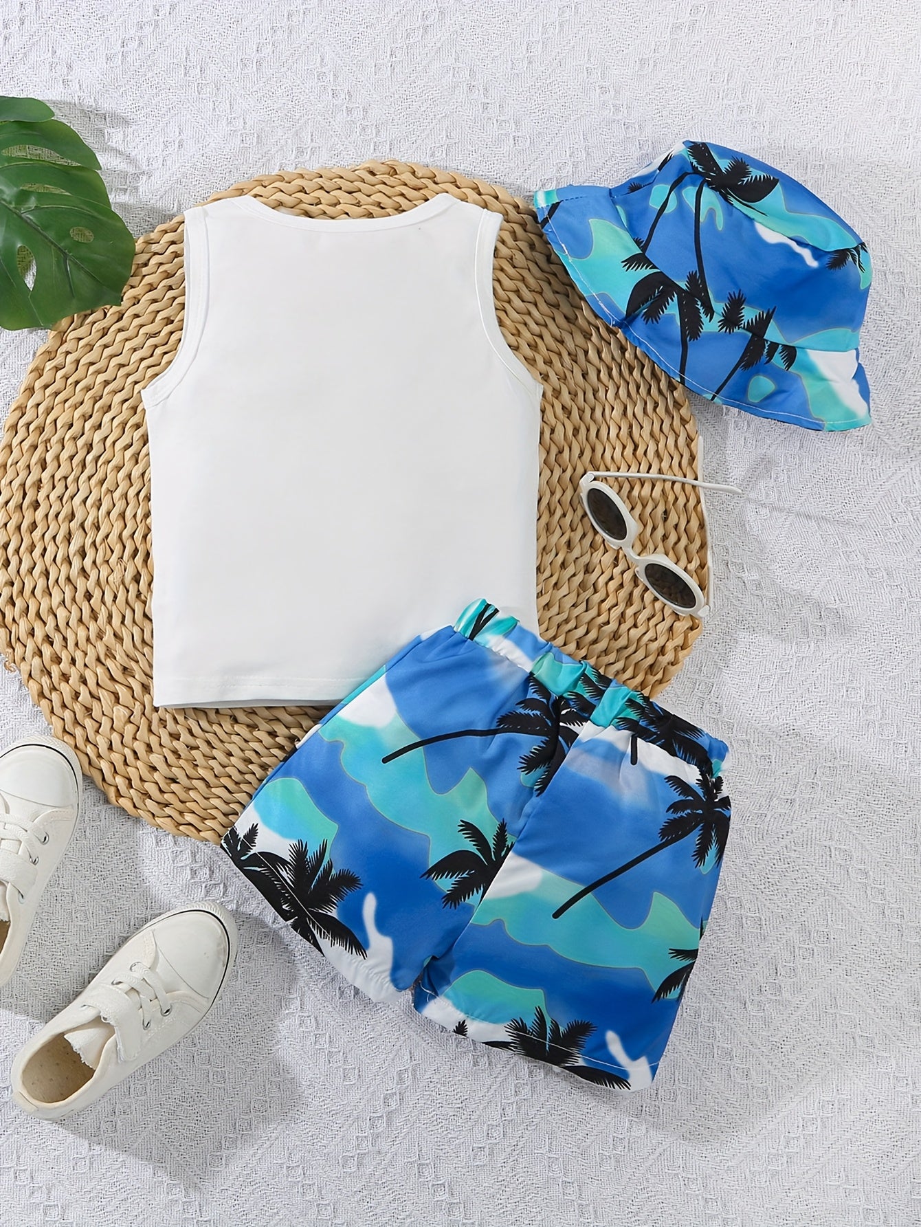 Boys' Summer Vacation Vest, Shorts & Hat Set with Coconut Tree Print