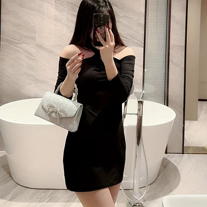 Նորաձև երեկոյան պայուսակ, բազմակողմանի երեկույթների համար, շքեղ դիզայնով, ադամանդե ժապավենով և շղթայով, կատարյալ է հարսանիքների և մայրերի օրվա նվերների համար