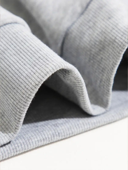 Women'S Christmas Letter Print Crew Neck Pullover Sweatshirt - Elegant Casual Long Sleeve Fleece-Lined Top with Festive Santa Hat & Star Design, All-Season Comfort for Holiday & Casual Attire, Christmas Sweatshirts, Seasonal