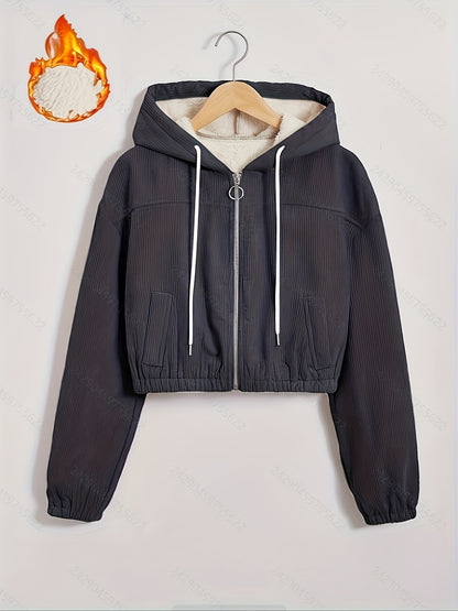 Կանացի սև գլխարկով բաճկոն՝ բրդյա աստառով - Ձմեռային վերարկու՝ ամբողջական կայծակաճարմանդով, առջևի ամբողջական կայծակաճարմանդով փակվող, կայծակաճարմանդով գրպաններ, լվացքի մեքենայով լվացվող արտաքին պատյան