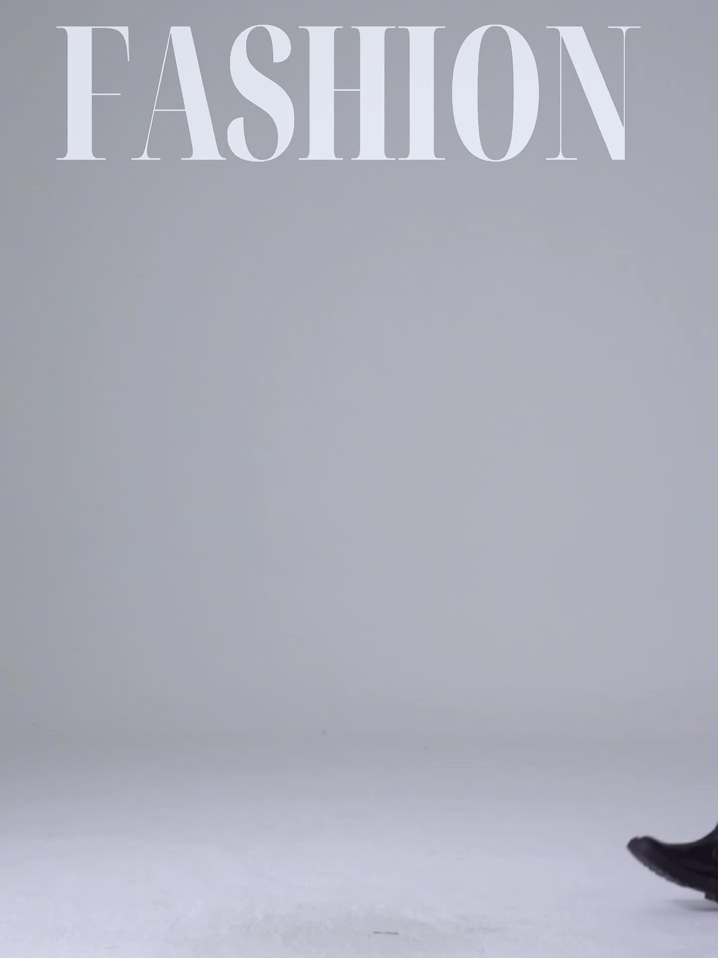 Աշնանային և ձմեռային կանացի միջին երկարության, գլխարկով, լարով գրպաններով, նորաձև, տարեցների համար նախատեսված տաք, բազմակողմանի, միագույն բաճկոն