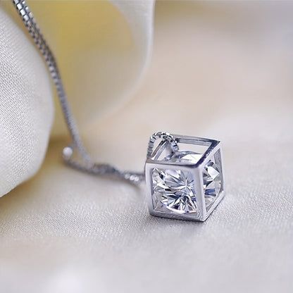 1pc Elegant Square Pendant Necklace, Cubic Zirconia, Alloy, Clavicle Chain for Women, Daily Wear Jewelry, All Seasons Compatible