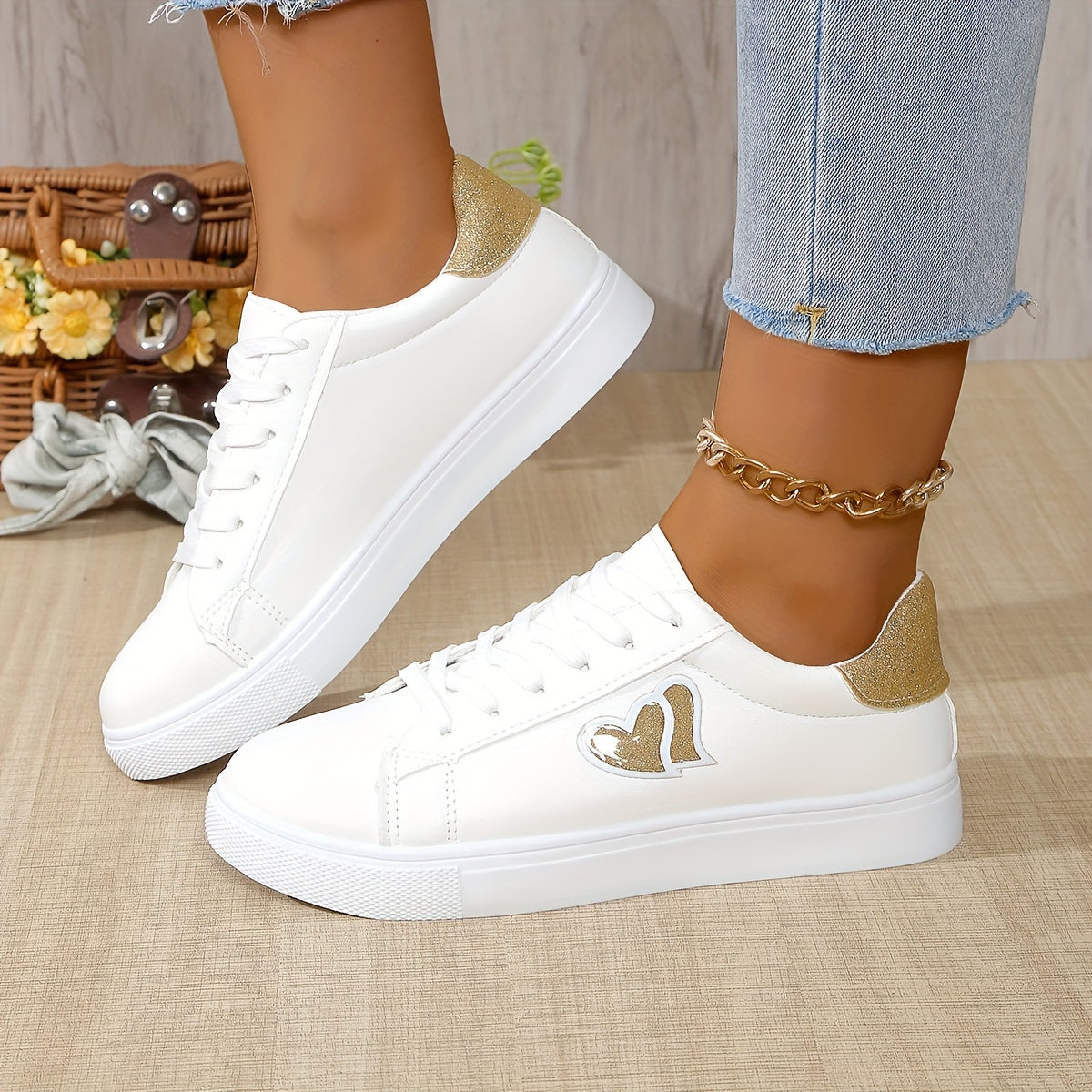 Կանացի Preppy Style Heart Pattern սպորտային կոշիկներ, բոլոր սեզոնային թեթև ժանյակավոր կոշիկներ, ներսը շնչող գործվածքից, EVA ներբան, գարուն/ամառ/աշուն պատահական վազքի մարզիչներ