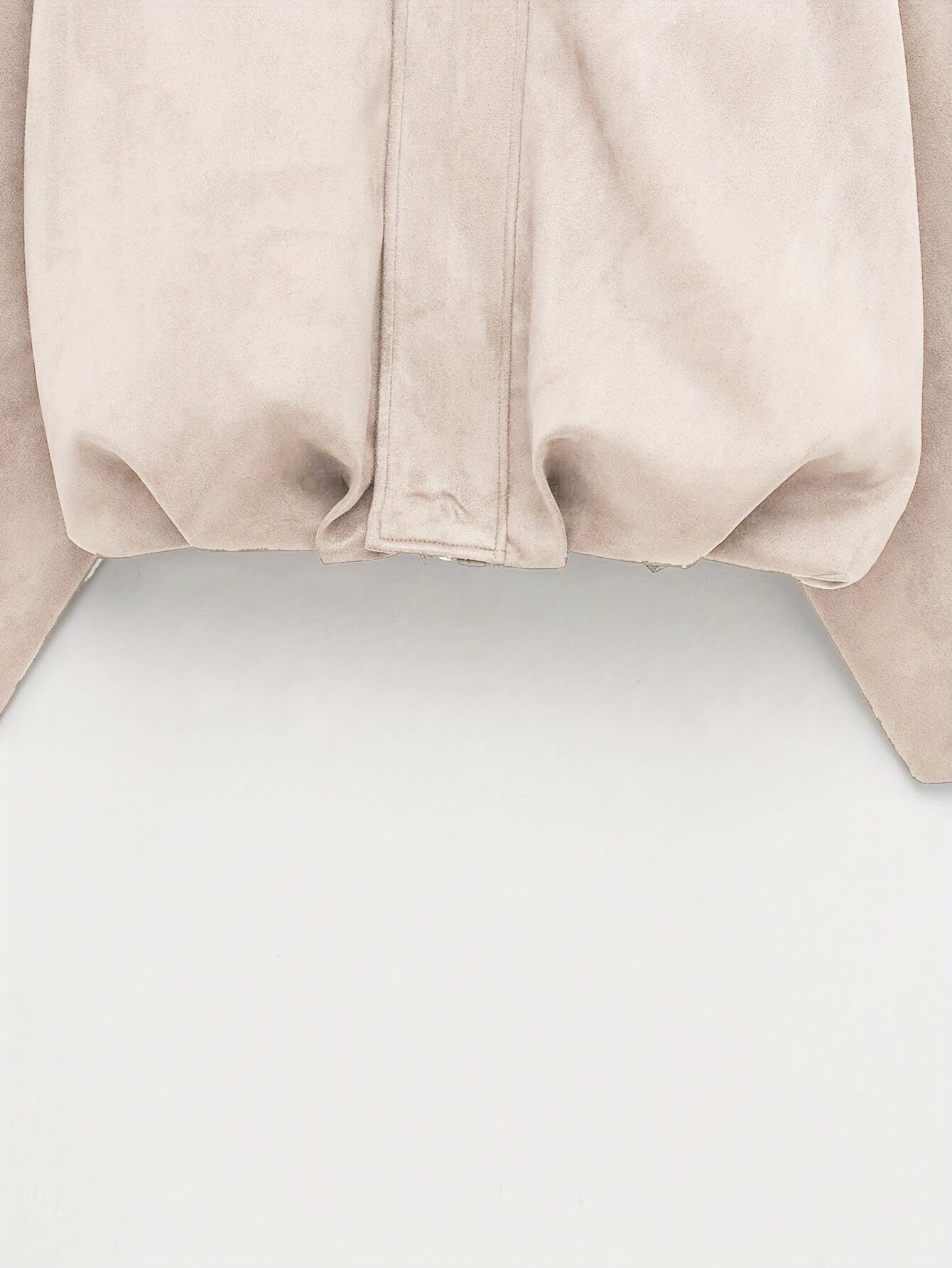 Կանացի վինտաժային բոմբեր բաճկոն - ազատ չափի երկար թևքով, կայծակաճարմանդով և իջեցված ուսերով, շագանակագույն առօրյա վերնազգեստ աշուն/ձմեռ համար, չձգվող գործվածք, իդեալական է առօրյա հագուստի համար, աշուն-ձմեռ բաճկոն | Վինտաժային բոմբեր ոճ | Zipp