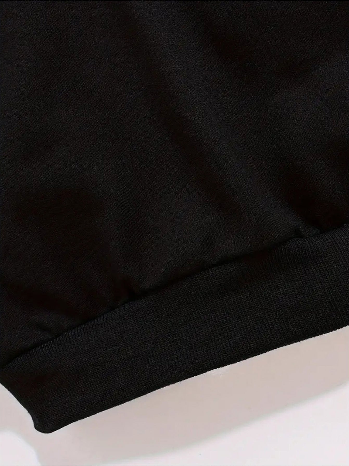 Տղաների նորաձև երկարաթև, կլոր վզնոցով սվիտեր՝ Սուրբ Ծննդյան նախշերով և տառերի տպագրությամբ, գարնանային, աշնանային, ձմեռային առօրյա փողոցային ոճով, պոլիեսթերից