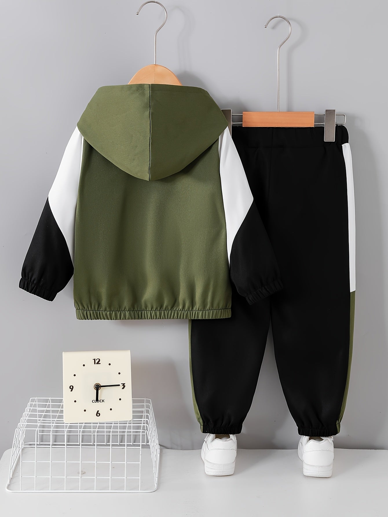 Boys' Casual Color-Block Hooded Jacket and Pants Set