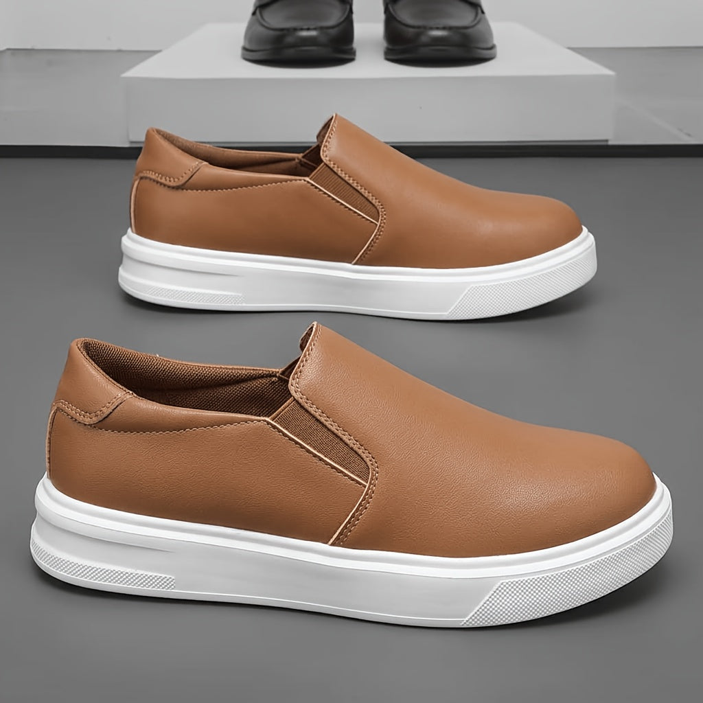 Plus Size Men's Athletic Shoes Thick Sole Mesh Upper Sneakers