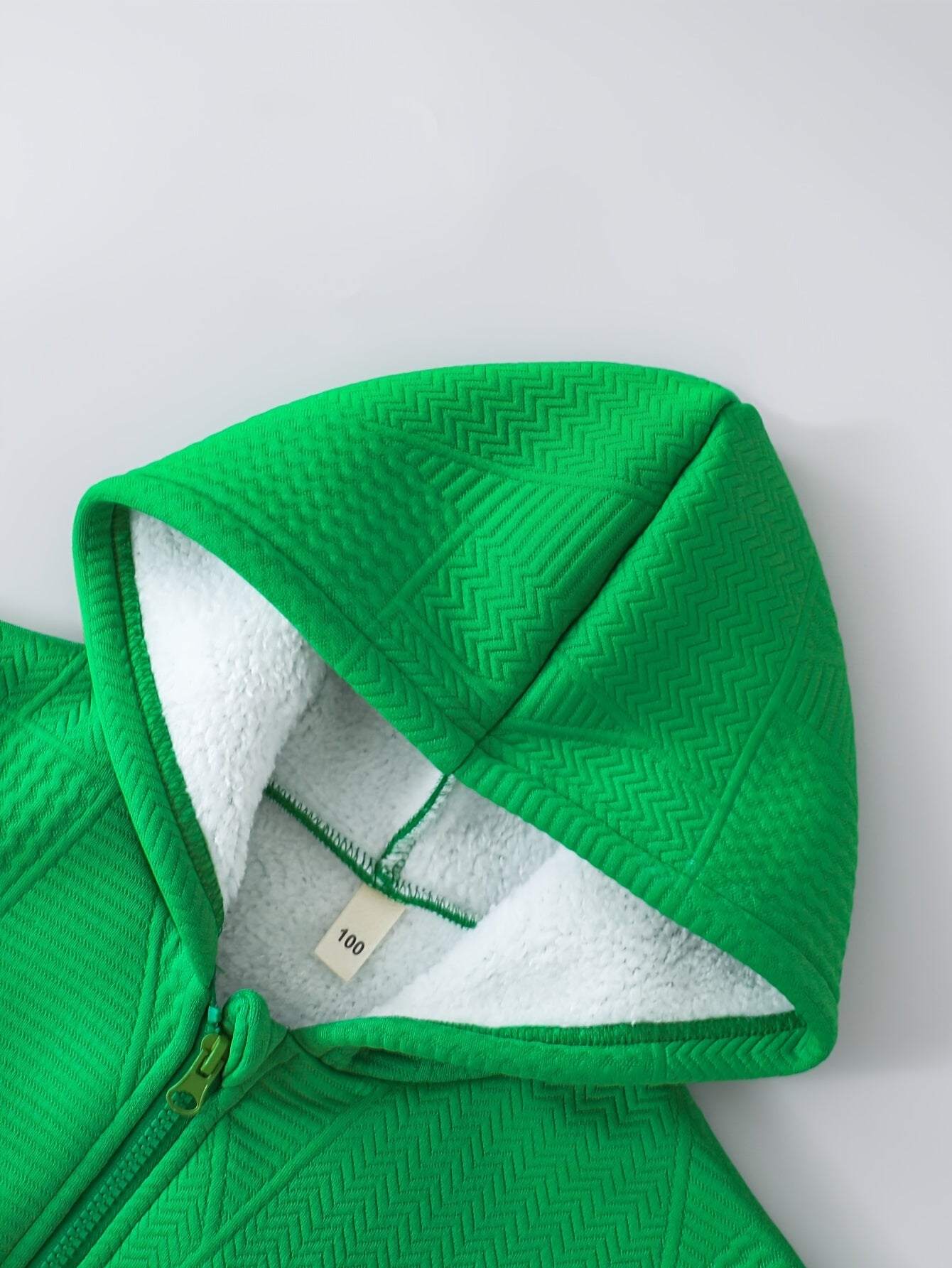 2pcs set of casual and fashionable fleece thickened Jacquard zipper pocket shoulder-length hooded sweatshirt and fleece Jacquard sports jogging pants suit, children's autumn and winter comfortable and versatile clothing, can