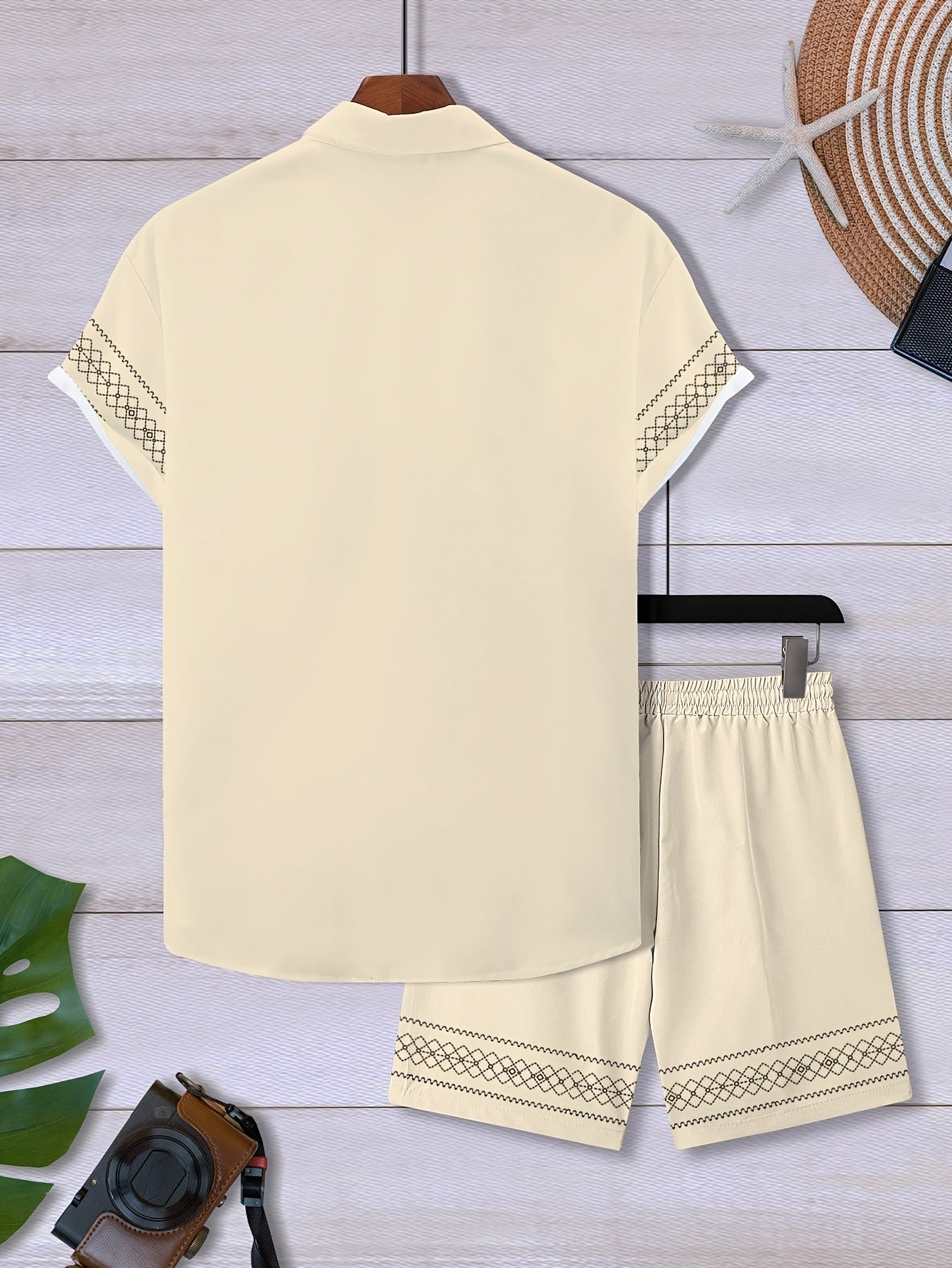 Men's Casual Geometric Pattern Short Sleeve Shirt & Shorts Set