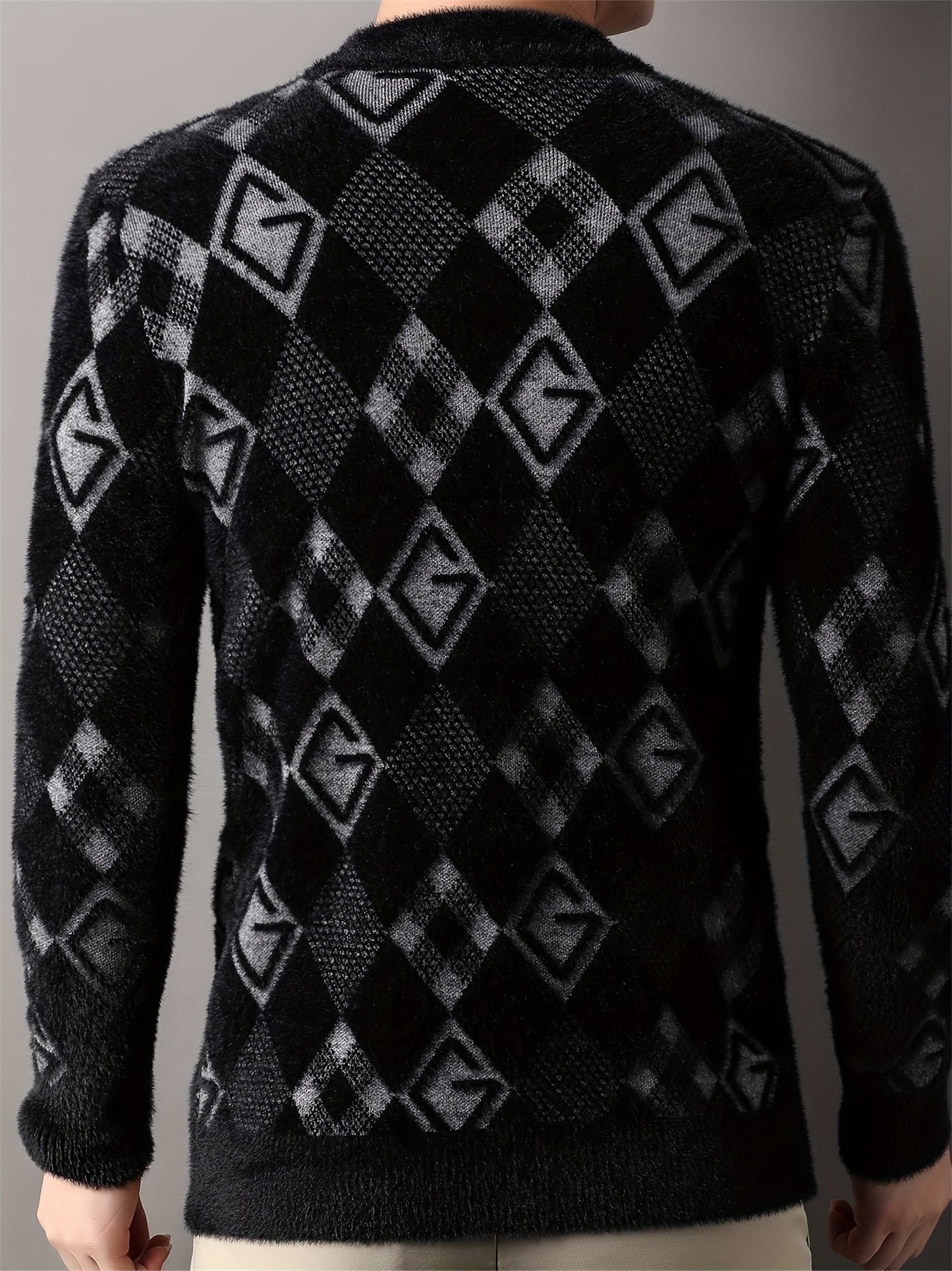 Maqiqi OBM Men's New Autumn/Winter Knit Pullover, Plaid Pattern Men's Sweater with Letter Decoration, Faux Mink Fur Round Neck Long Sleeve Men's Top, Soft and Comfortable Fabric, Suitable for Casual Outings, Men's Gift