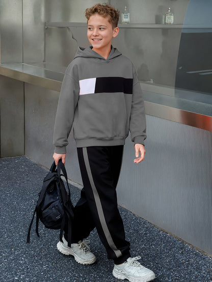 2 հատ տղաների ձմեռային գլխարկով մարզահագուստ և տաբատ - տաք սվիտեր համապատասխան երկար տաբատով, գունային բլոկներով վերնաշապիկ (հարմար է մեծ երեխաների և երեխաների համար) - լվացքի մեքենայով լվացվող 2 հատի հավաքածու, իդեալական է բացօթյա օգտագործման համար