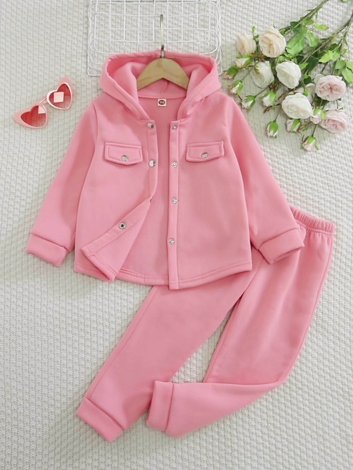 Աղջիկների համար նախատեսված 2 կտորանոց հավաքածու, կոճակներով առջևի մասով գլխարկով բաճկոն + մարզական տաբատ, աշնանային հագուստ, երեկույթների, բացօթյա սպորտի և բացօթյա խաղերի համար