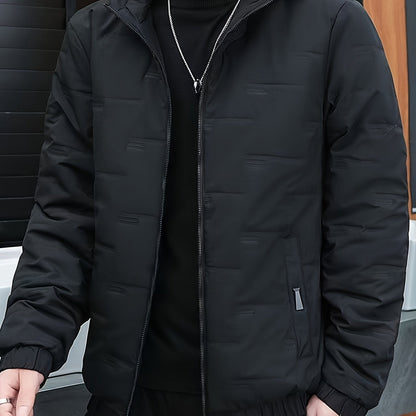 Տղամարդու ձմեռային քամուց պաշտպանող բաճկոն, հաստացված, մեկուսացված, քոլեջի ոճի, գլխարկով վերարկու՝ կայծակաճարմանդով առջևի մասով, գրպաններով և լվացքի մեքենայով լվացվող - Միագույն՝ լեռնագնացության և բացօթյա գործունեության համար