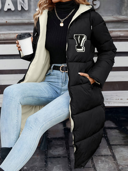 Կանացի էլեգանտ երկար գլխարկով վերարկու - սև և սպիտակ միագույն ձմեռային բաճկոն՝ կայծակաճարմանդով և լոգոտիպով, լվացքի մեքենայով լվացվող պոլիեսթեր, իդեալական է աշնանային և ձմեռային շերտավոր հագնվելու համար, ձմեռային վերարկու