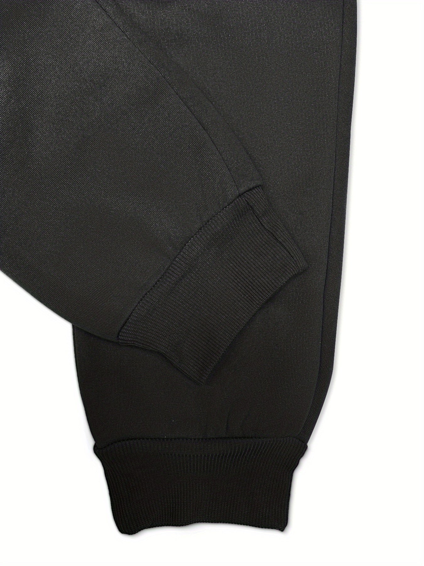 A New Trendy Color-Blocked Hoodie with Raglan Sleeves And Loose-Fitting Cargo Pants Featuring Multiple Pockets, Perfect for Casual Everyday Wear. This Breathable Hoodie And Loose Long Pants Set Comes in a Two-Piece Print Desi