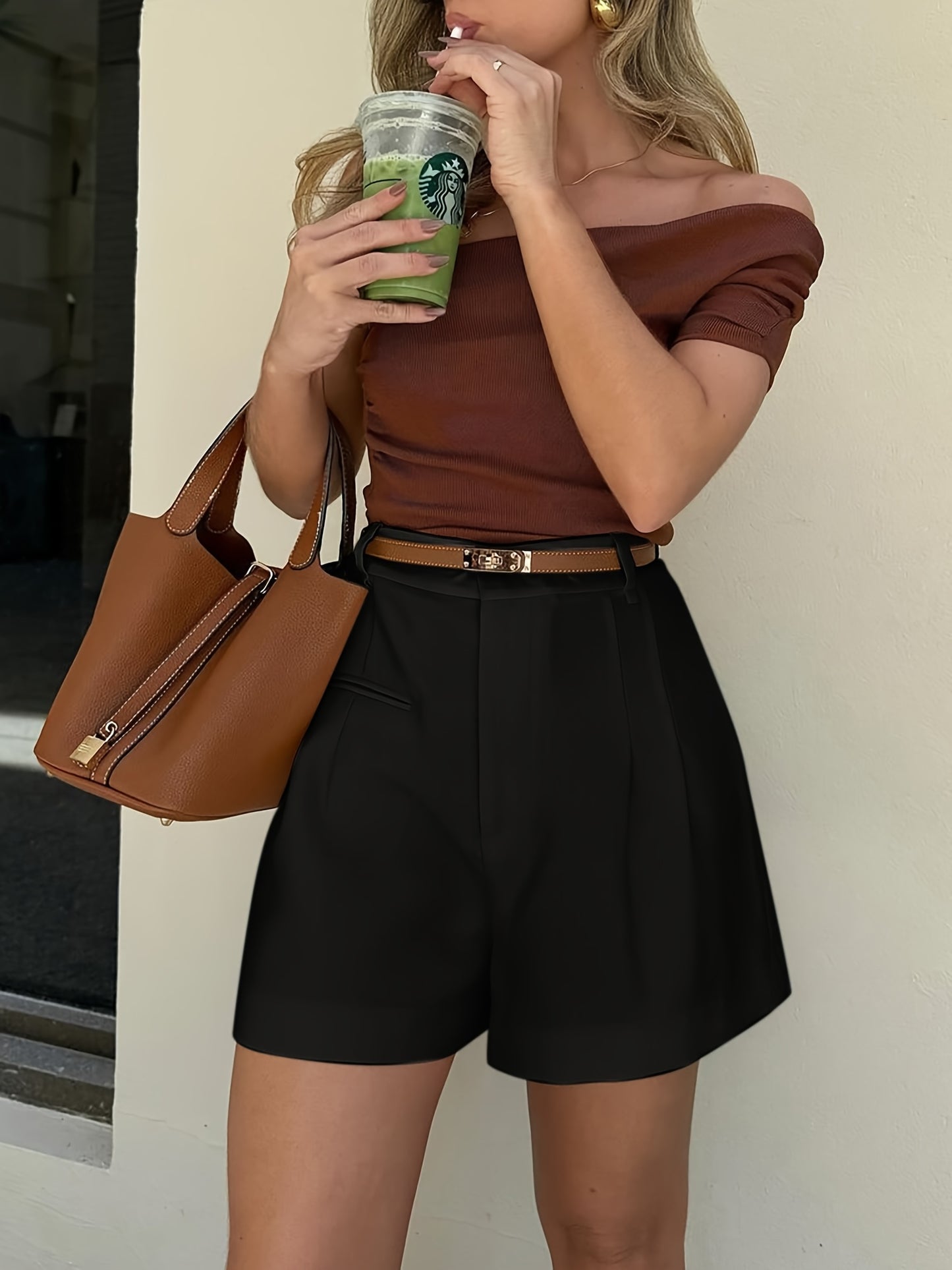 [Everyday Versatility] Women's High-Waist Casual Shorts - Loose Fit, Versatile Summer Style, Solid White, Polyester Fabric, Perfect for Casual Attire, High Waisted Shorts