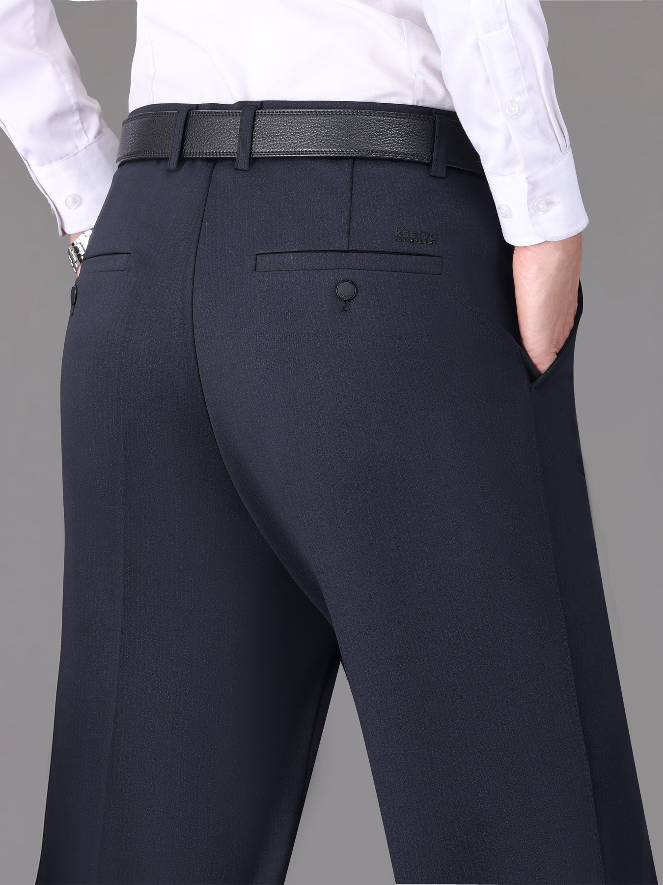 [Lightweight Design] Men's High-Waist Stretch Dress Pants - Wrinkle-Resistant, Dark Blue Business Casual with Pockets, Straight Leg Fit for Spring/Fall