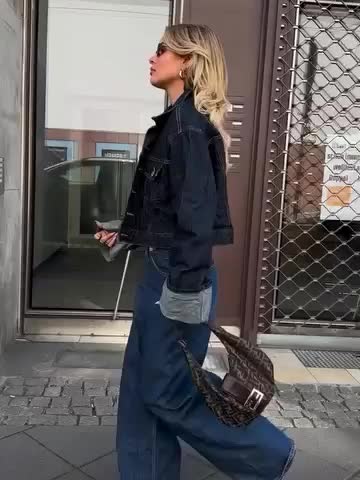 One Summer-Autumn Women's Short Rolled Sleeve Oversized Style Jacket with Contrast Stitching, Metal Buttons for Urban Street Fashion, Jackets for Women High Quality, Casual Wear, Everyday Jacket, Modern Design, Metal Detailin