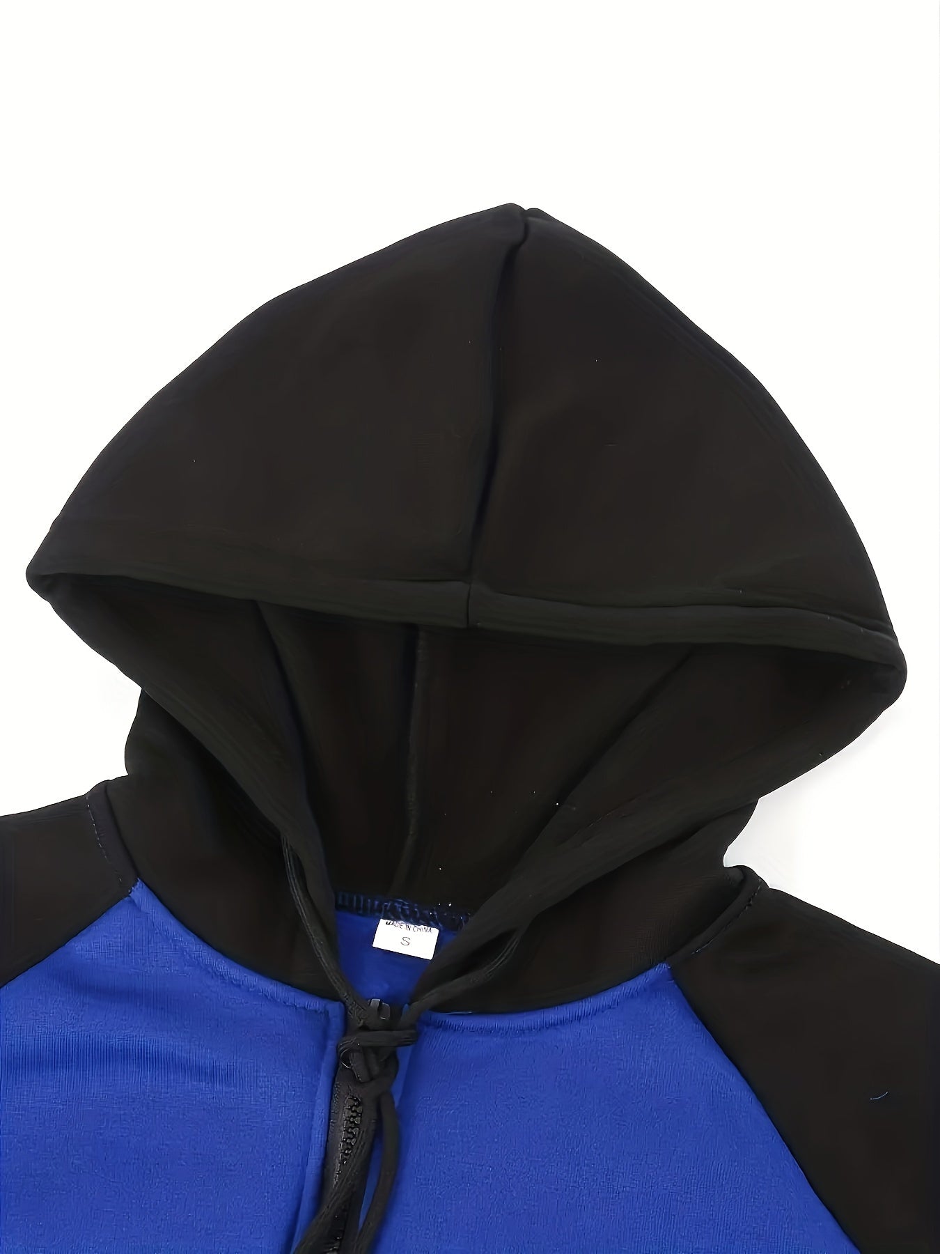 Տղամարդկանց աշնանային և ձմեռային կայծակաճարմանդով սվիտեր՝ հակադիր գույների, ուսաթևերով վերնաշապիկով