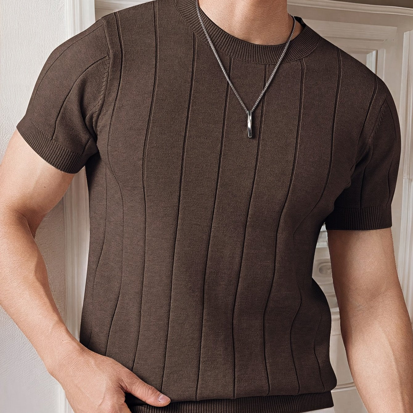 New Summer Short-Sleeve Knitted Men's Light Luxury Crew Neck Slim Fit Business Cool Y T-Shirt, Lightweight, Breathable, Versatile, Stretchy, Slim Fit Top for Men - ayq