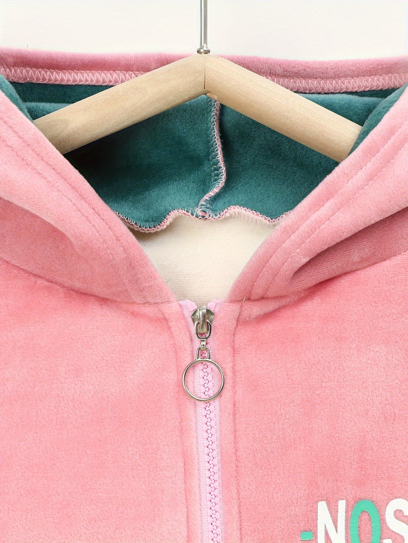 Girls' Thickened Fleece-Lined Hooded Zip-Up Jacket & Jogger Pants Set - Cozy Two-Piece Outfit with "NUS" Letter Print, Long Sleeves, and Drawstring Waist, for Outdoor, And Casual Wear, Winter Clothing, Playful Design, Soft Fa