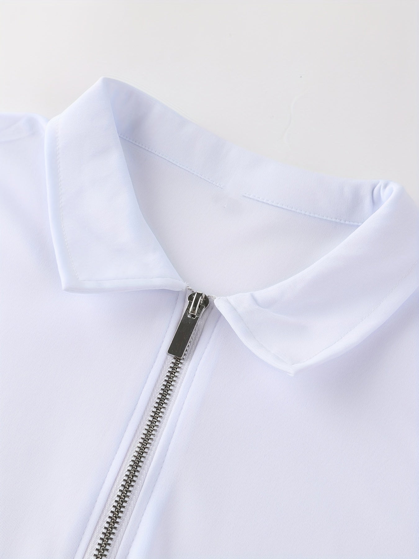 [Golf Apparel] Men's Classic White Shirt - Casual Summer Style with Short Sleeves, Zipper Collar, and Stretch Polyester Fabric - Perfect for Streetwear & Golf