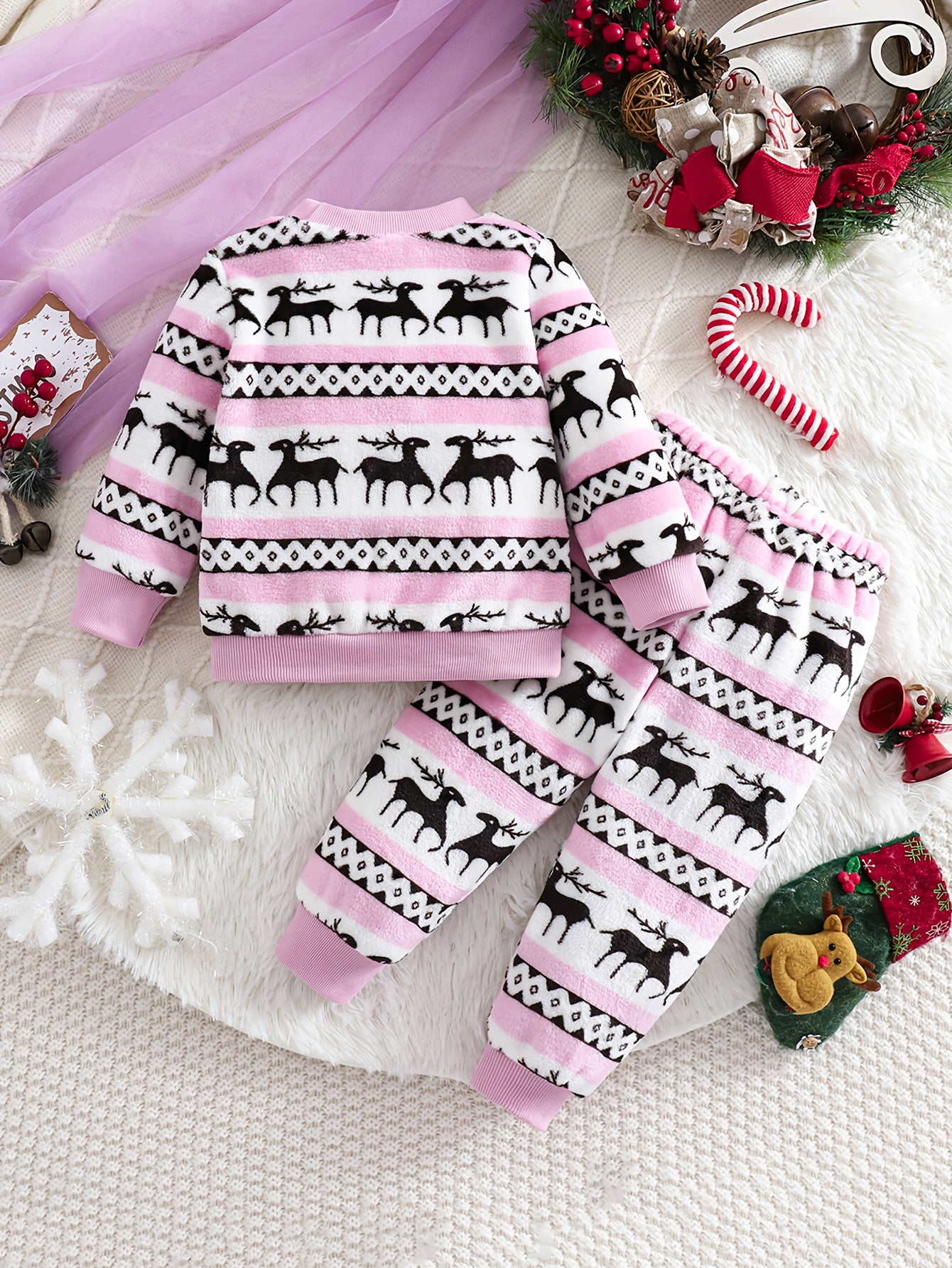 2pcs Girls' Cute Deer Print Fashionable Thick Flannel Set for Autumn/Winter, Soft and Comfortable Warm Outfit, Versatile Casual Attire with Outdoor Activities, Winter Clothing, Autumn Fashion, Stylish Kids' Wear, Playful Desi