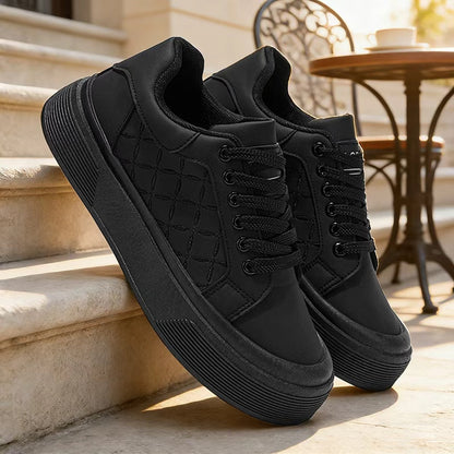 2026 Spring New Men's Flat Trail Running Shoes, Plaid Pattern Solid Color Thick-Sole Casual Sneakers for Boys, College Style Trendy Fashion Street Skate Shoes - ayq