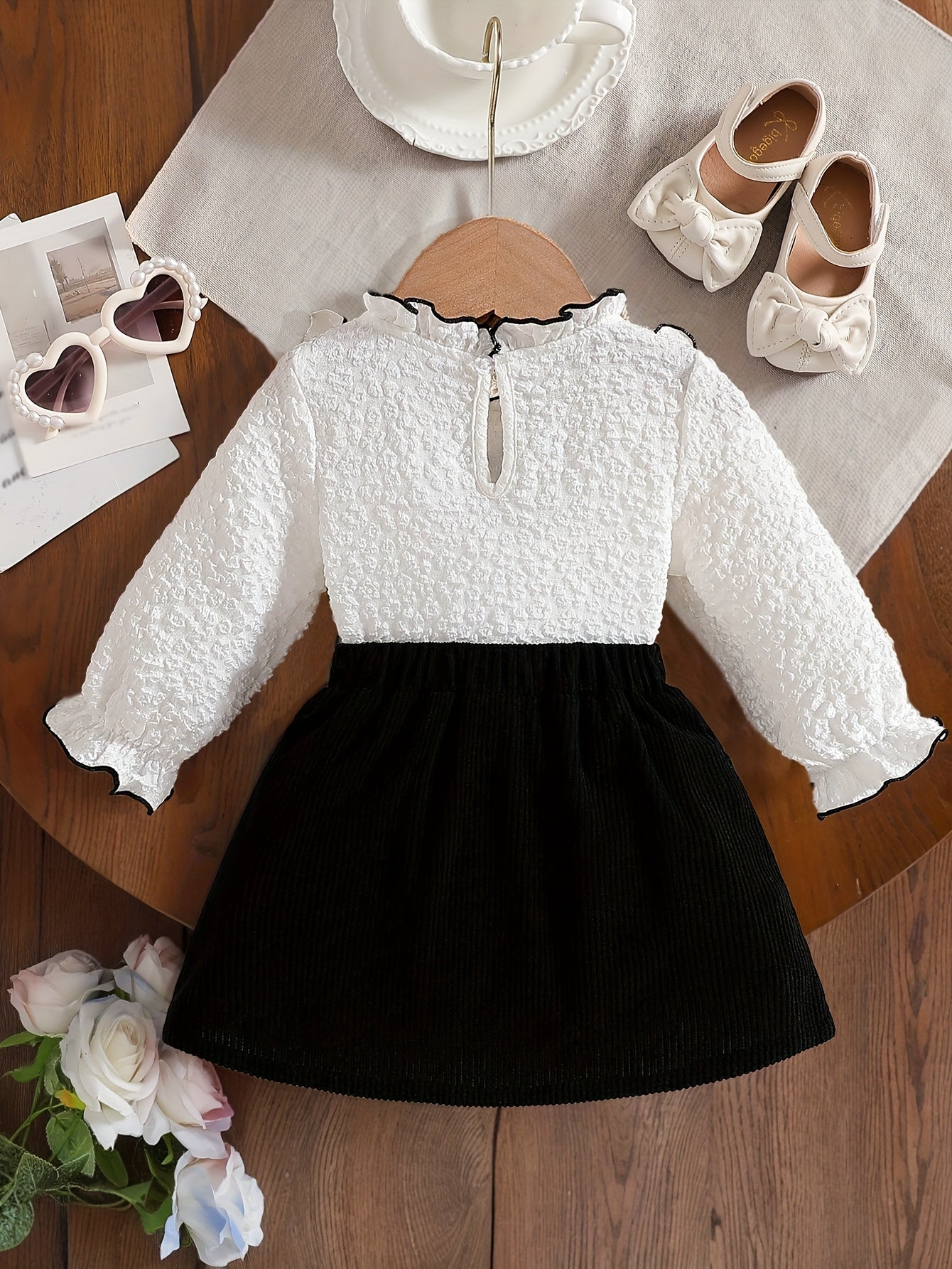 Cute Baby Girls' Two-Piece Bow Tie Long Sleeve Set for Spring/Fall