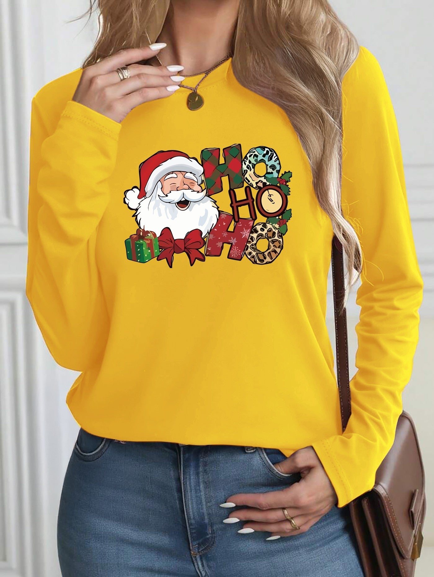 Women'S Christmas Long Sleeve T-Shirt - Santa Claus & Holiday Graphic Tee, Machine Washable Everyday & Party Outfit for Christmas, New Year'S Eve - Non-See-Through Casual Top, Christmas Shirts, Festive Attire, Round Neckline