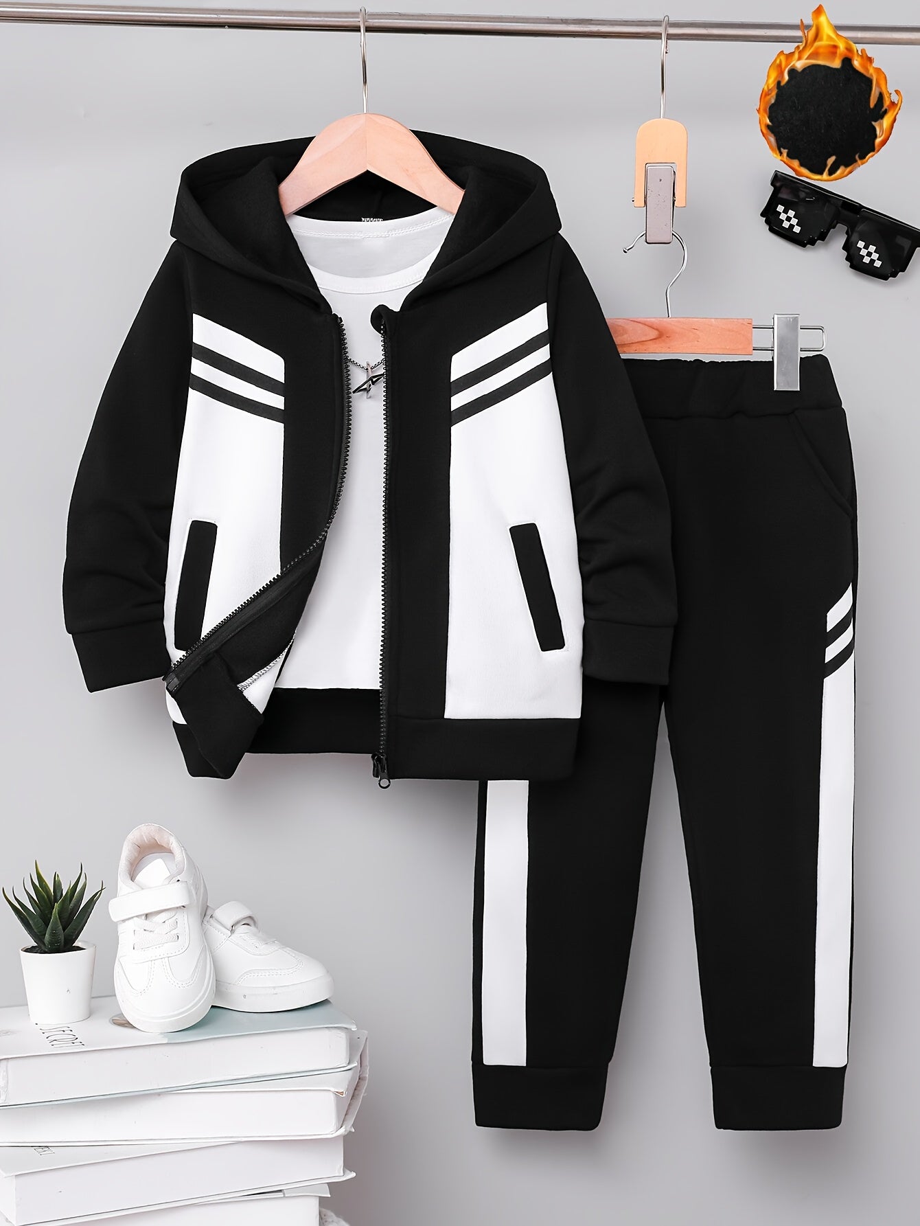 2pcs Boys' New Fashion Hooded Zip-Up Jacket and Pants Set, Black and White Striped Print Trendy Cool Style Outfit for Autumn/Winter, Thickened Sportswear with Pockets, Durable Polyester Fabric, Perfect Gift Choice for Kids, A