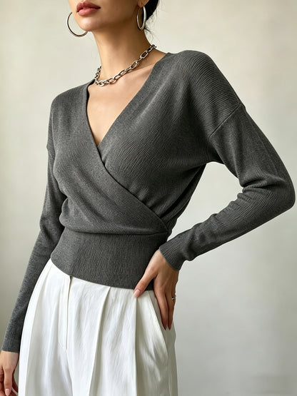 Women's Elegant Cross-Collar V-Neck Pullover Knitwear for Fall/Winter