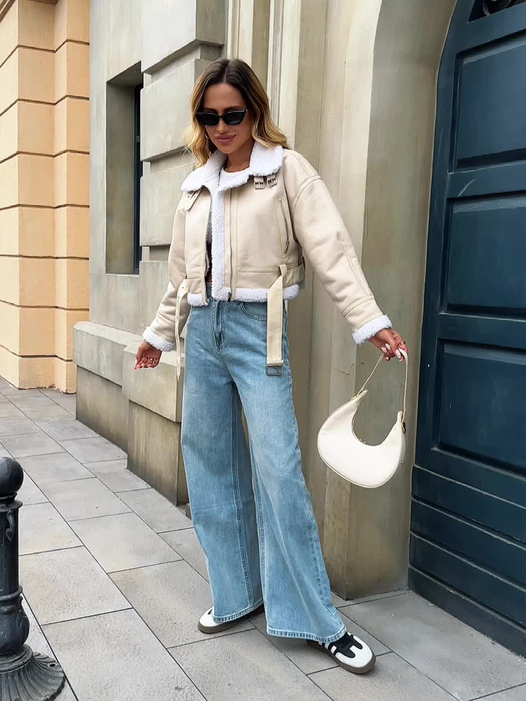 Աշնանային ձմեռ կանացի տաք, հաստ, արհեստական ​​գառան մորթուց կաշվե բաճկոն՝ գոտիով փողոցային վերարկուով