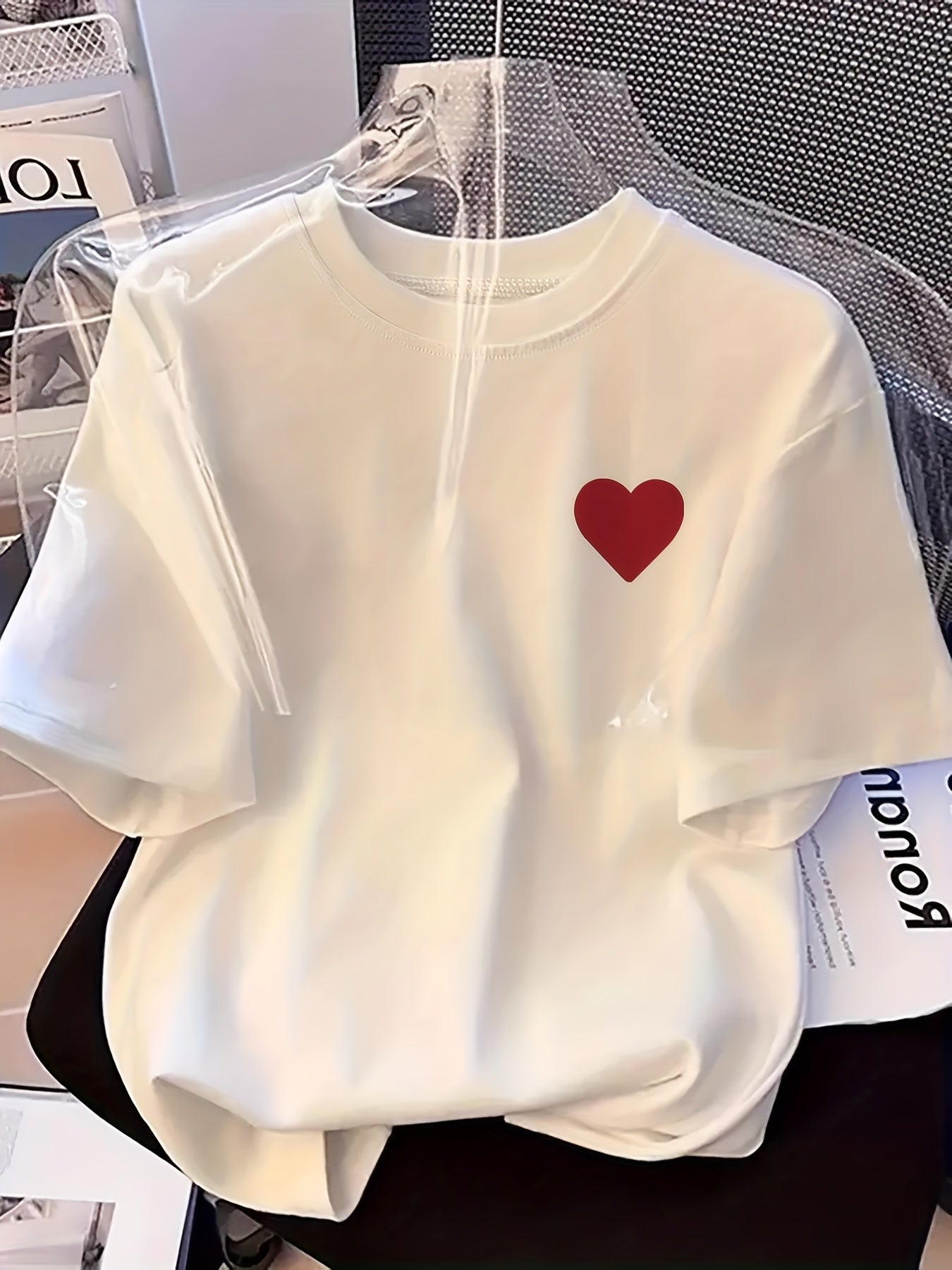 Women's Casual Cotton Love Pattern T-Shirt, Short Sleeve
