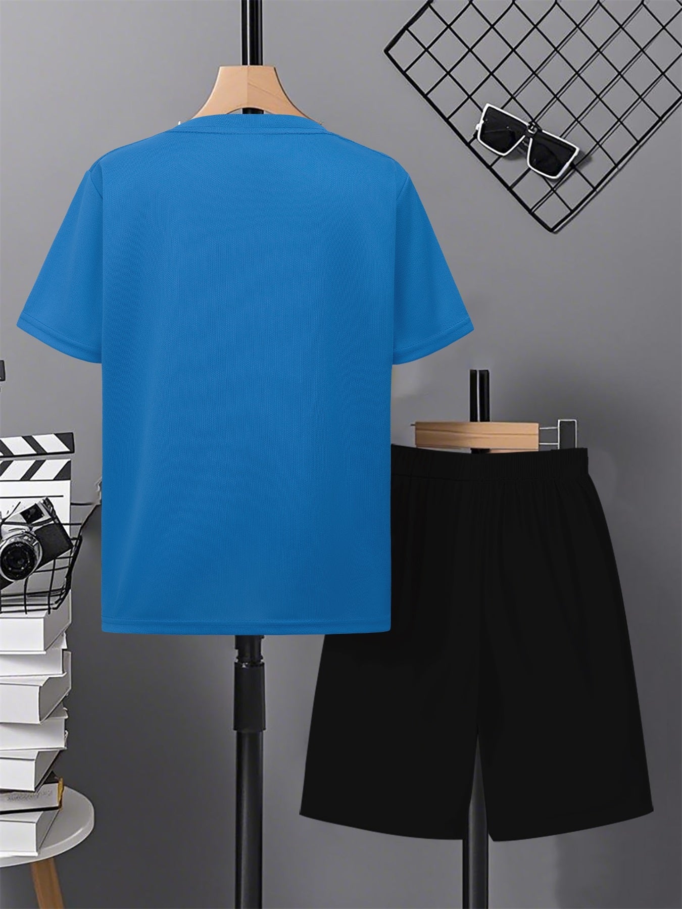 Boys' Casual Short Sleeve & Shorts Set with Geometric Print