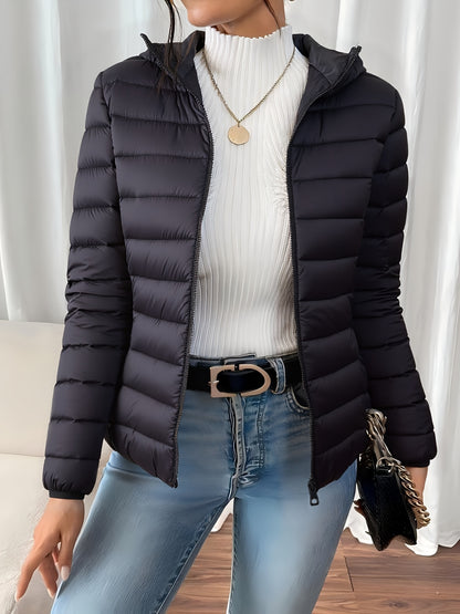 Կանացի գլխարկով բաճկոն - թեթև, տաք ձմեռային վերարկու՝ չձգվող գործվածքից, էլեգանտ ոճով, կառուցվածքային, հարմար է առօրյա և պաշտոնական հագուստի համար - աշուն/ձմեռ