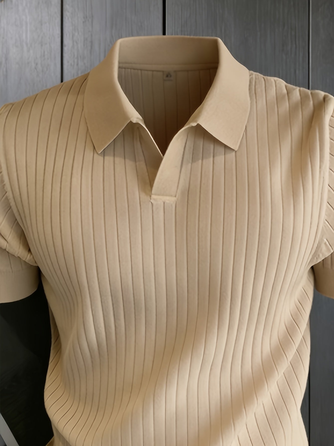 Men's Slim Fit Vertical Rib Knit Polo Shirt for Spring Summer