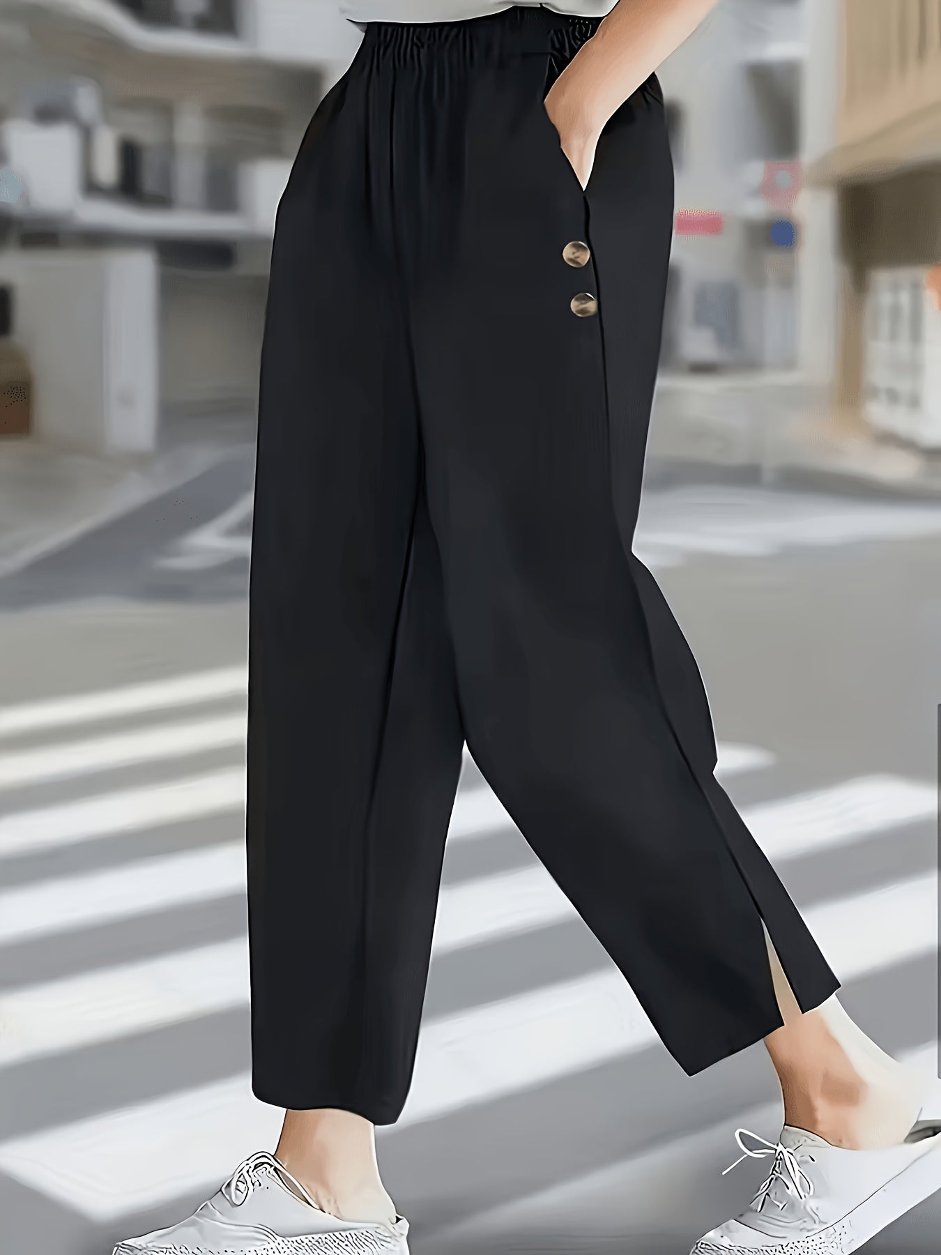 Women's Cropped Straight Leg Ankle Pants with Pocket Detail