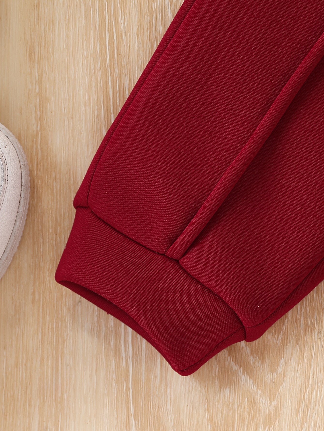 2pcs Girls' Fleece Hooded Sweatsuit Set - Oversized Hoodie & Jogger Pants with Elastic Waist, Thick Warm Winter Outfit, Machine Washable Red Sweatsuit for Casual Casual Attire & Clothing (Matching Outfit) - Cozy Fleece Fabric