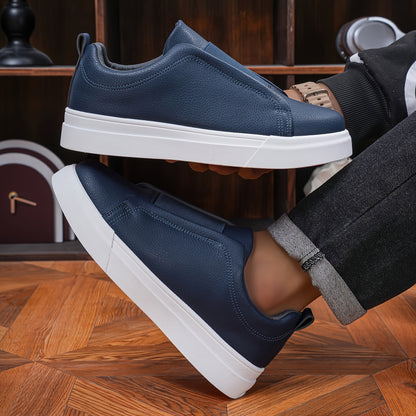 Men's Skate Sneakers with Durable PU Upper & Strong Grip Sole