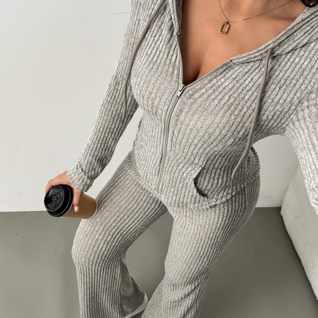 2pcs Women's Solid Color Hooded Zip-up Top and Casual Flared Pants Set - ayq