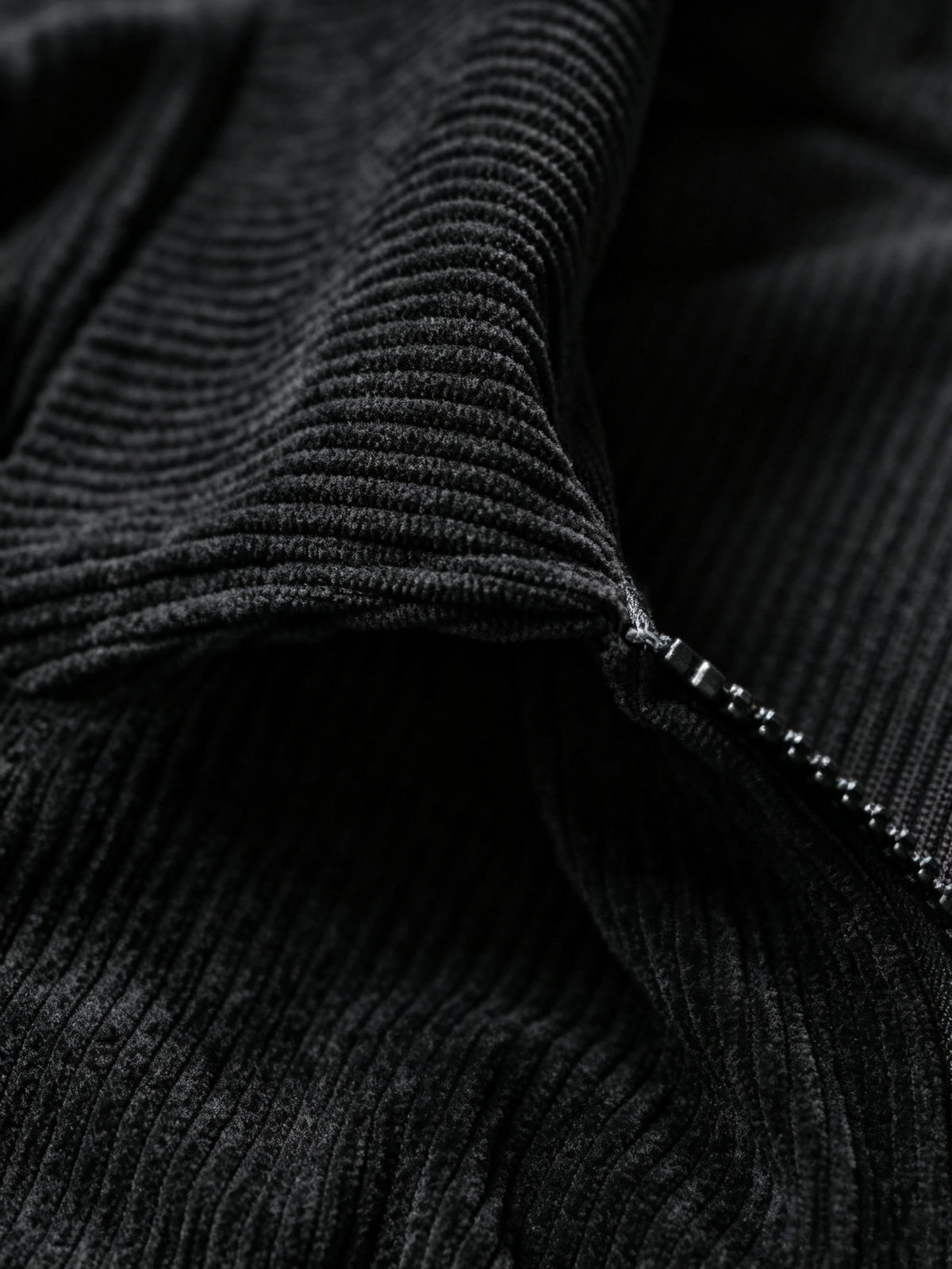 Men's Lightweight Fall Jacket with Lapel Collar and Zipper