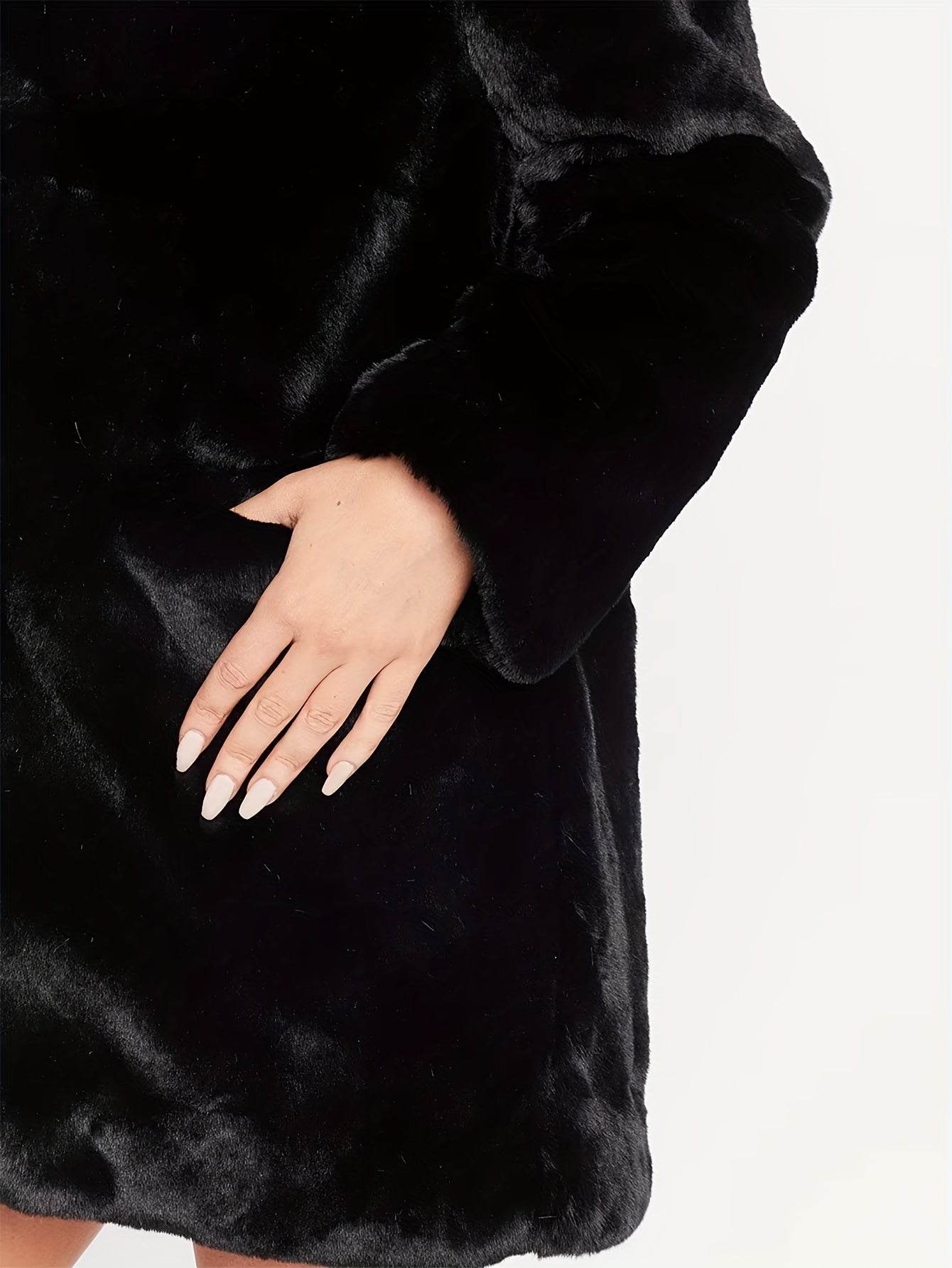 Կանացի էլեգանտ երկար վերարկու - ձմեռային տաքություն, շքեղ պաշտոնական և ամենօրյա վերնազգեստ առջևի փակմամբ, բոլոր եղանակների շքեղ բաճկոն ցուրտ եղանակի համար - նրբագեղ կանացի հագուստ, կանացի ձմեռային վերարկուներ, ցուրտ եղանակի հագուստ, փափուկ տեքստ