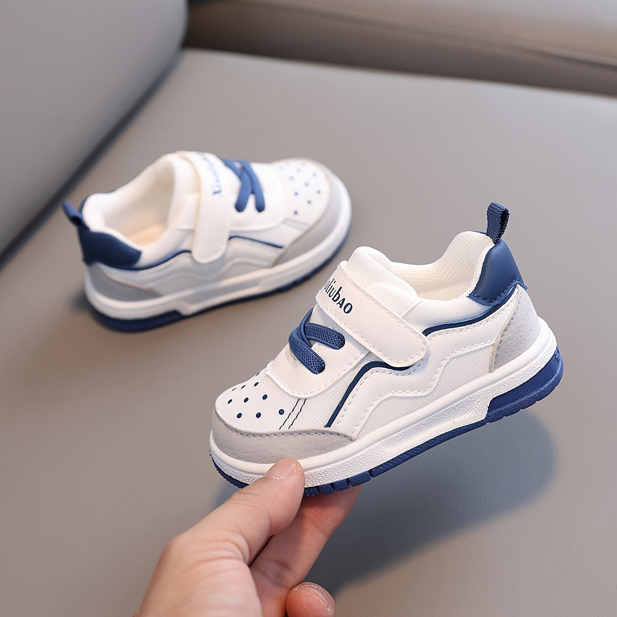 Spring And Autumn Children'S Walking Shoes, Breathable Soft-Soled Shoes for Boys And Girls, Anti-Slip And Collision-Resistant Ultra-Fiber Baby Shoes.