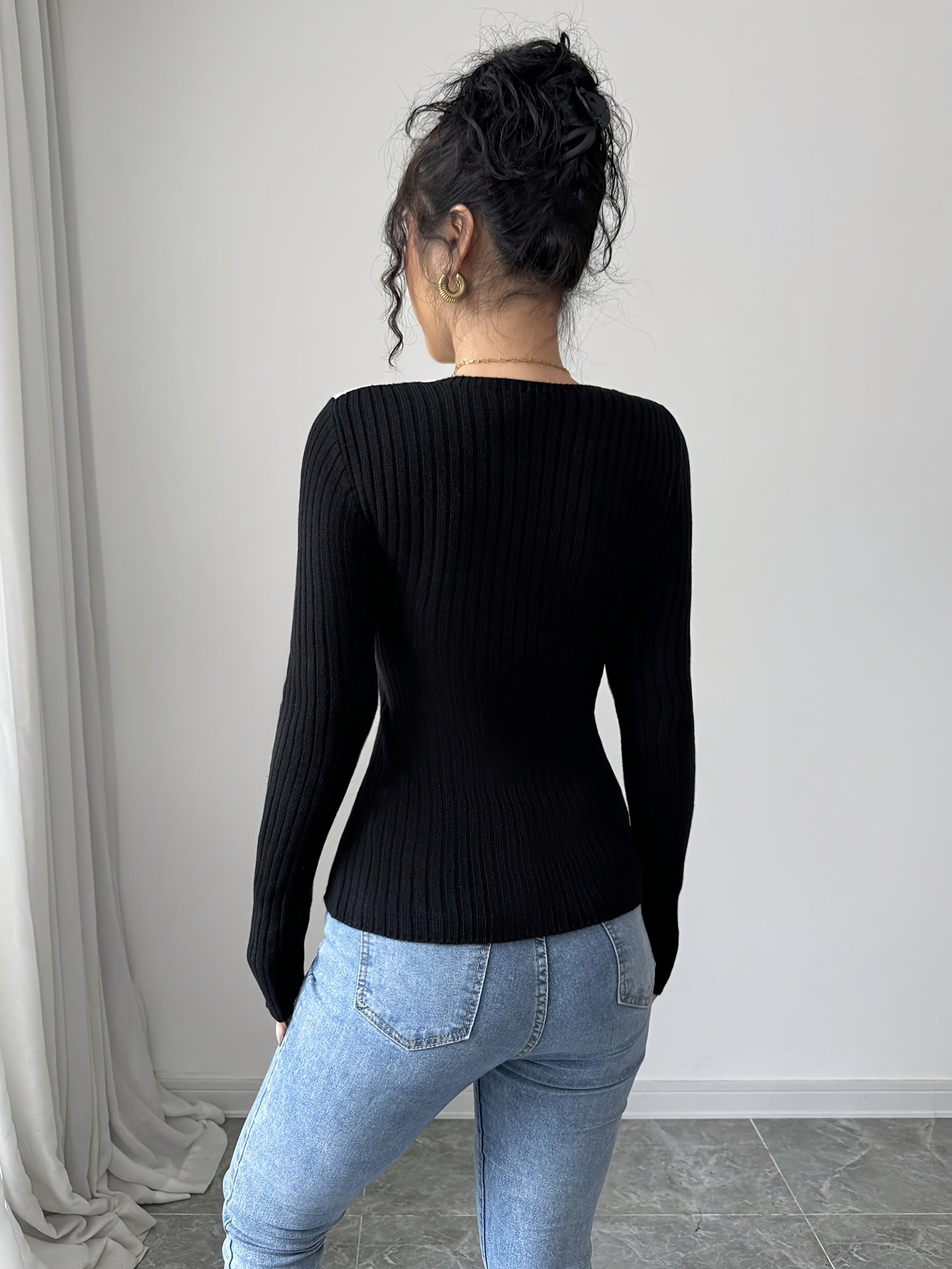 Կանացի էլեգանտ, գունային բլոկներով երկար թևքերով շապիկ - V-ձև, նեղ չափսերով և վարդագույն, հարմարավետ և նորաձև գարուն/աշուն, բազմակողմանի առօրյա կամ շքեղ հանդերձանք, բազմակողմանի նորաձևություն | V-ձև վերնաշապիկ | Շինարարություն, կանացի շապիկներ