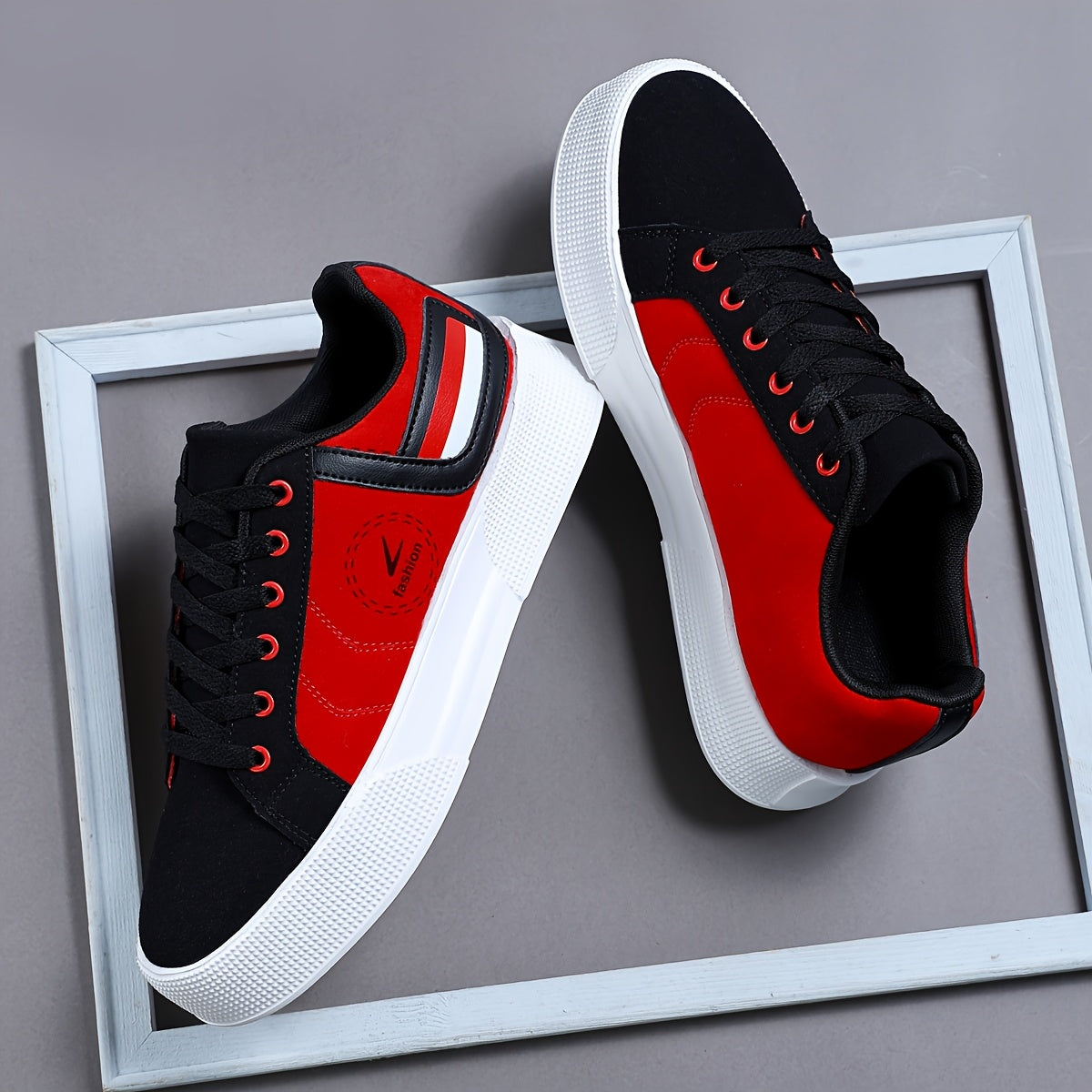 Men's Low-Top Casual Sneakers with Multi-Color Patchwork Design