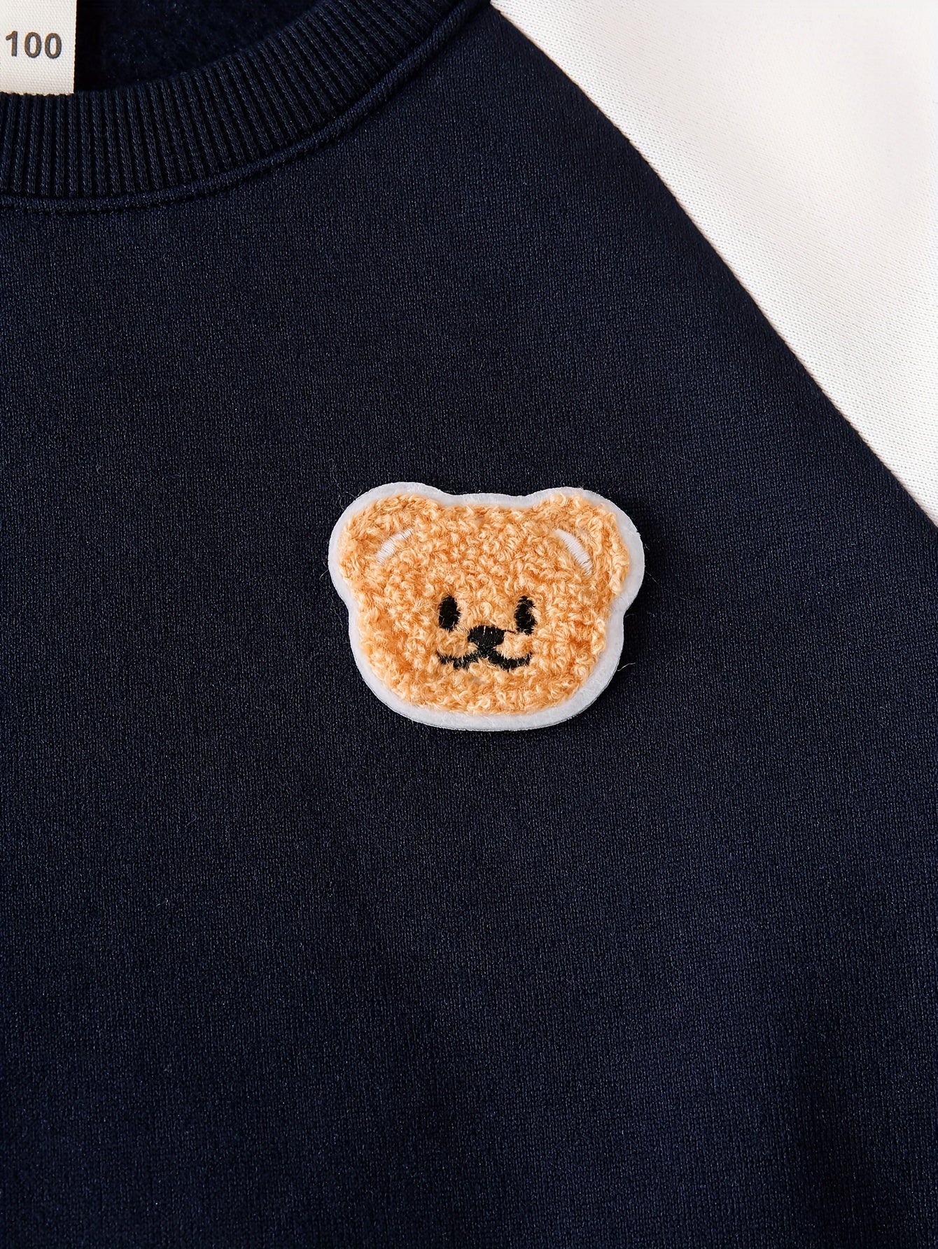 Աշնանային և ձմեռային կլոր վզնոցով սվիտեր՝ երկար թևքերով, եռագույն պատչվորք «Cute Bear» պիտակով, առօրյա, հարմարավետ, պարզ, նորաձև, բազմակողմանի, առօրյա տաբատների 2 հատանոց հավաքածու, իդեալական է բացօթյա օգտագործման համար