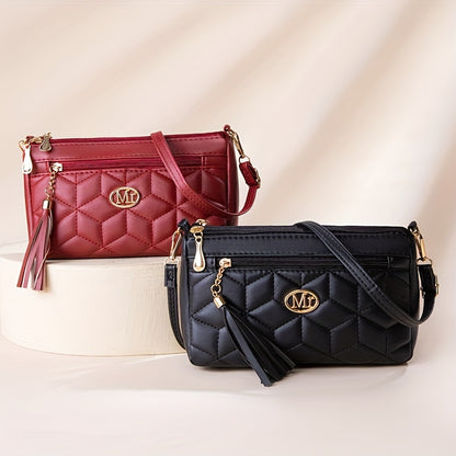 Կանացի կարված, մեծ տարողությամբ, ամենօրյա ուսի պայուսակ՝ ծոպավոր զարդարանքներով, բազմաթիվ կայծակաճարմանդներով և կարգավորվող ուսի գոտիով