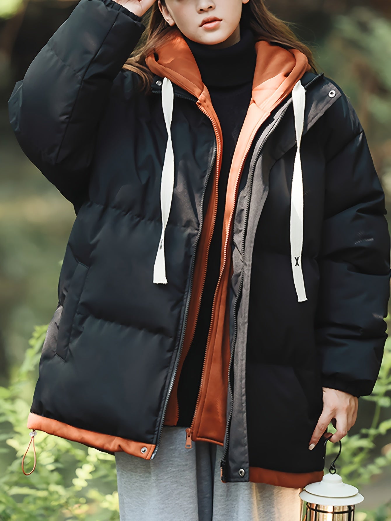 Կանացի բաց կապույտ, գլխարկով փքված բաճկոն - հարմարավետ, բրդյա ծածկույթով ձմեռային վերարկու՝ լարերով, առօրյա ոճ՝ ցուրտ եղանակի համար, ձմեռային վերարկու